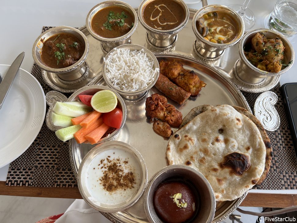 タージビューホテル Tajview Agra 昼食(アグラ)