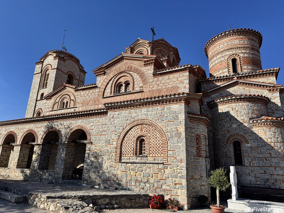 オフリド旧市街 聖パンテレオン教会＜オフリド＞