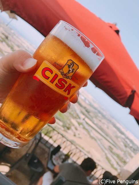 マルタのシスクビールはレストランで飲んでも5€ほど。