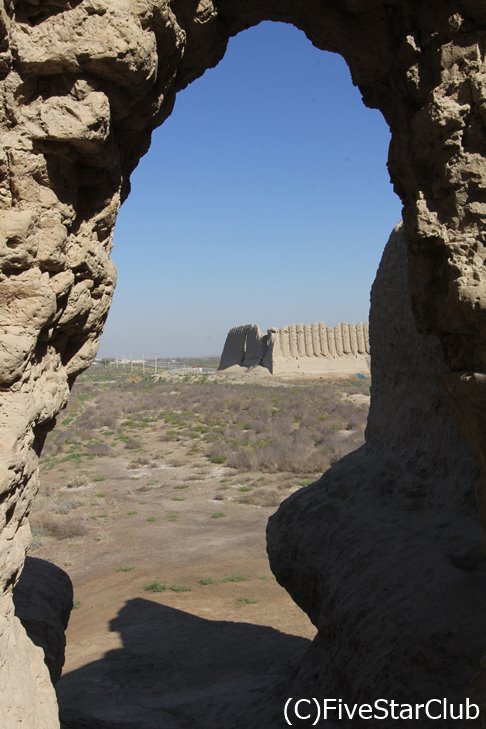トルクメニスタンのみならず中央アジアを代表する遺跡