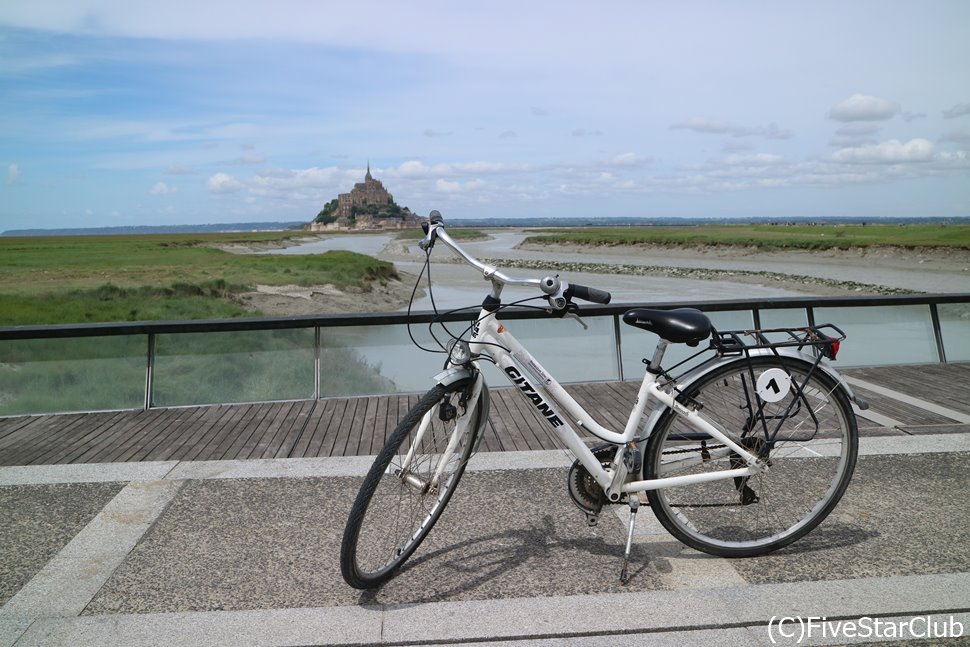 モンサンミッシェルと自転車がマッチングぅ