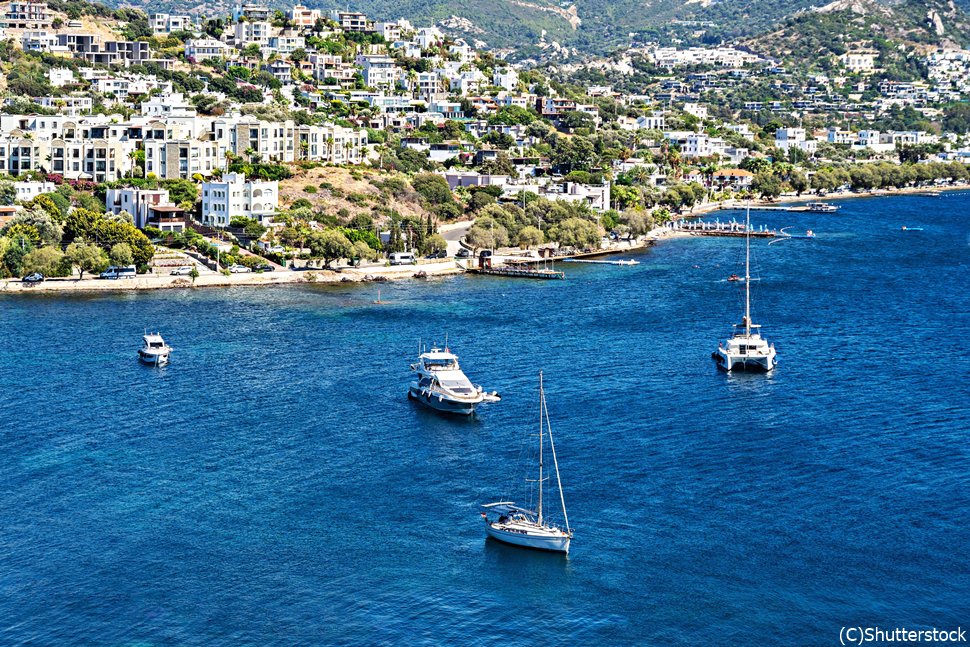 トルコのボドルム半島のYalikavak湾の景色<ボドルム>