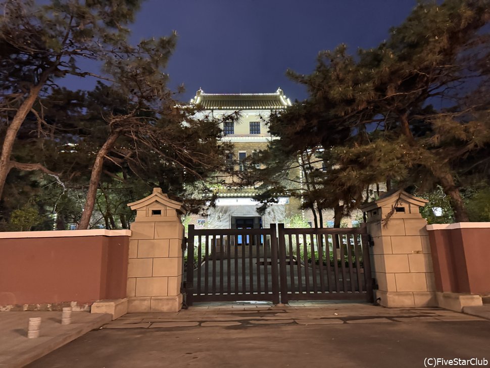旧関東軍司令部 width=