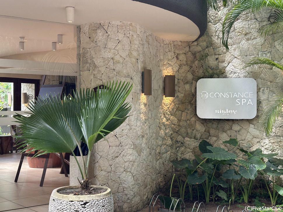 スパの入口はこちら。規模大きなスパなので予約も取りやすい