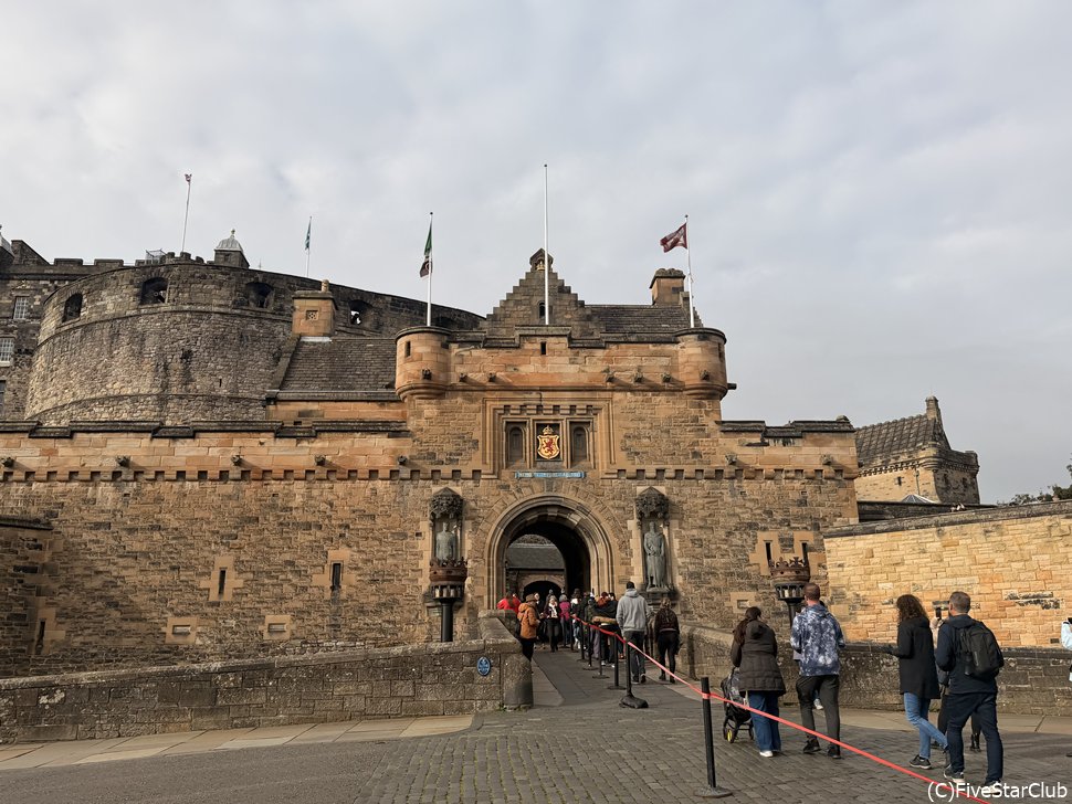 エジンバラ城の広場