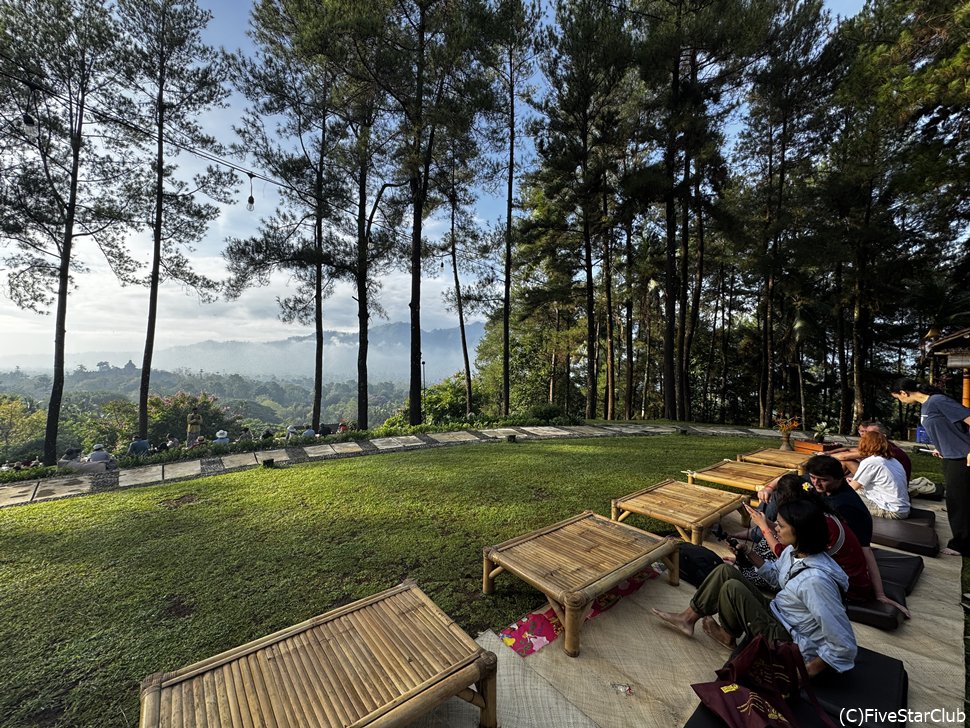 サンライズツアーの朝食会場