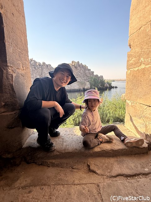 イシス神殿にて