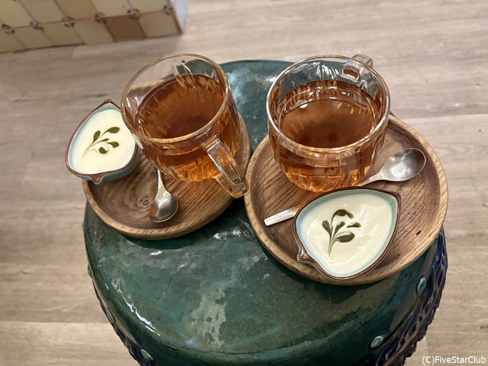 スパ後のヨーグルトとお茶