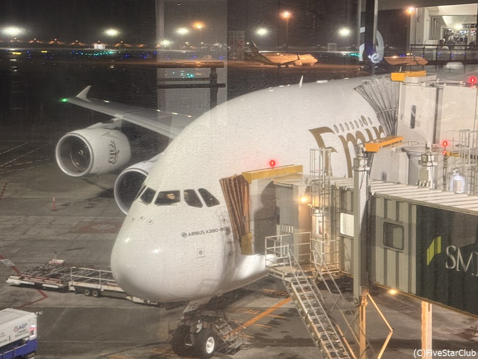出発前のエミレーツ航空