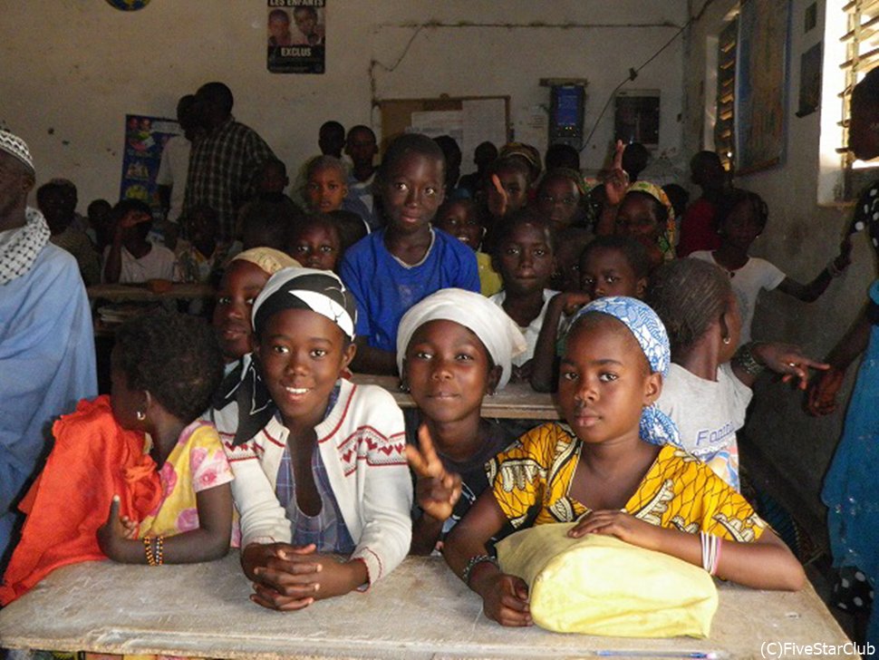 学校訪問(ダカール)にて