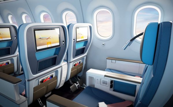 広々とした快適なプレミアム・コンフォートの座席